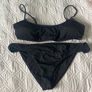 billabong black scoop neck bikini